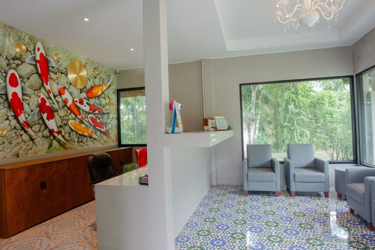 https://www.amantralakeview.com/wp-content/uploads/2025/09/Amantra-Lake-View-Resort-Lobby.jpg