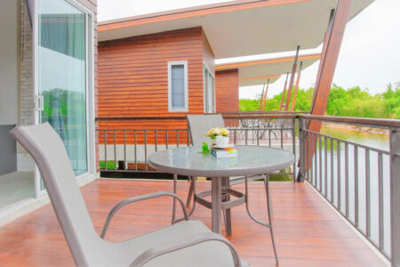 Deluxe Villa with Terrace